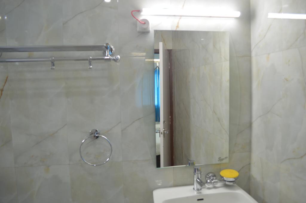 Orange Homestay 실롱 외부 사진