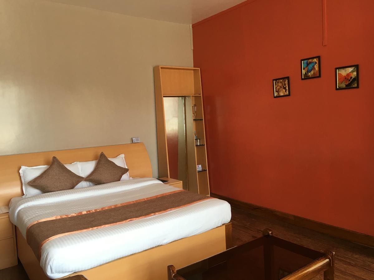Orange Homestay 실롱 외부 사진