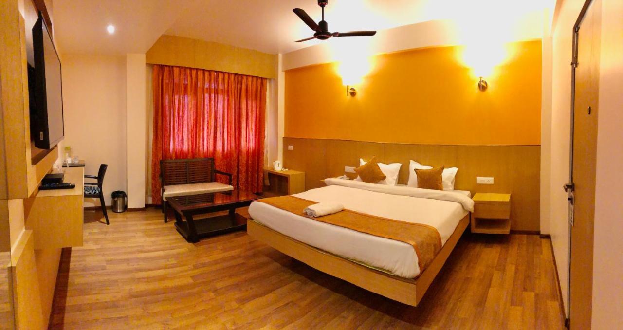 Orange Homestay 실롱 외부 사진