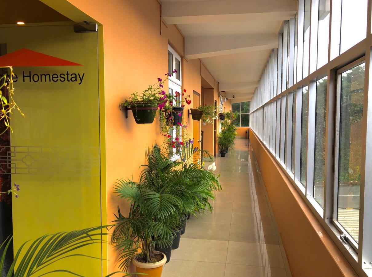 Orange Homestay 실롱 외부 사진